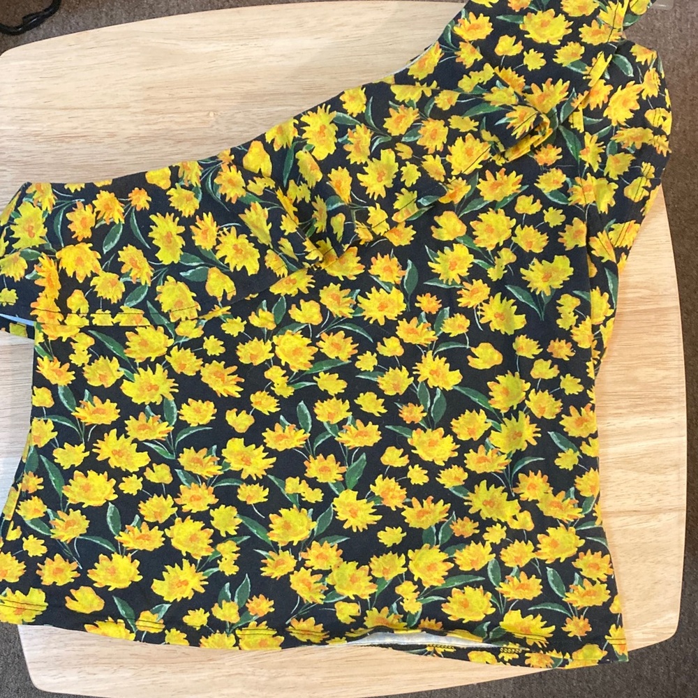 Maeve Floral Top with Black and Yellow Accents